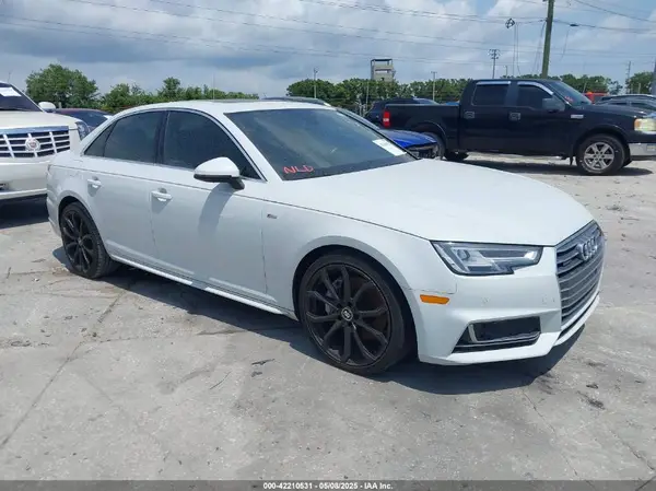 WAUFNAF49HN038771 2017 AUDI A4 - Image 1