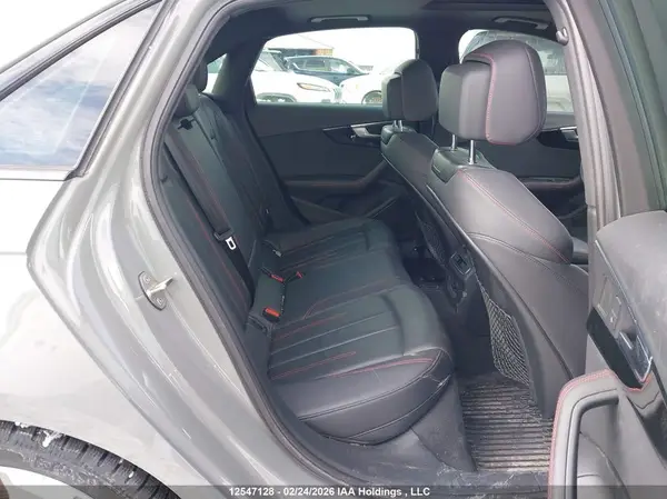 WAUFNAF49JN010653 2018 AUDI A4 - Image 8