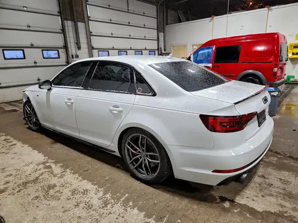 WAUFNAF4XJA080542 2018 AUDI A4 - Image 2