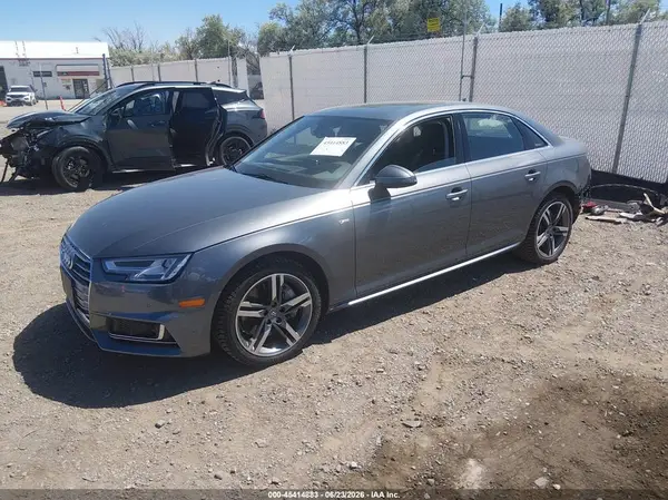 WAUFNAF4XJA181368 2018 AUDI A4 - Image 2