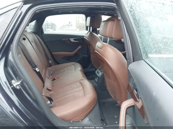 WAUFNAF4XJN002061 2018 AUDI A4 - Image 8