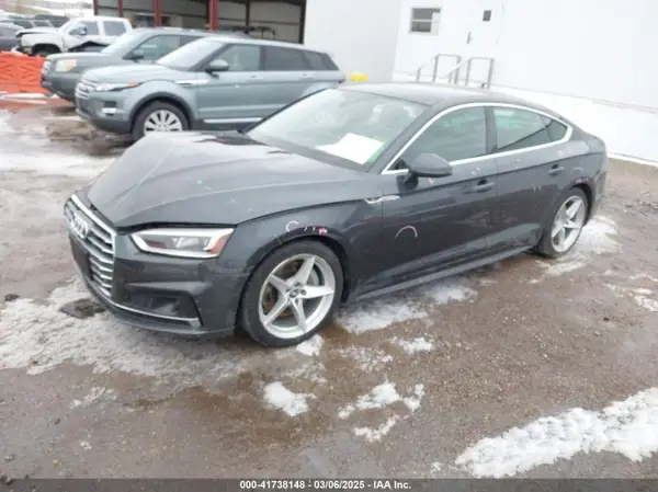 WAUFNCF50KA010327 2019 AUDI A5 - Image 2