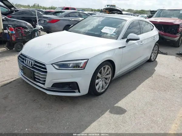 WAUFNCF51JA128790 2018 AUDI A5 - Image 2
