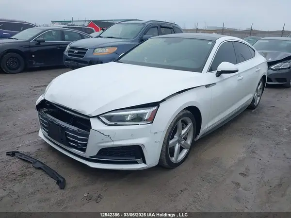 WAUFNCF52JA085772 2018 AUDI A5 - Image 2
