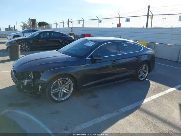 WAUFNCF54KA016647 2019 AUDI A5 - Image 2
