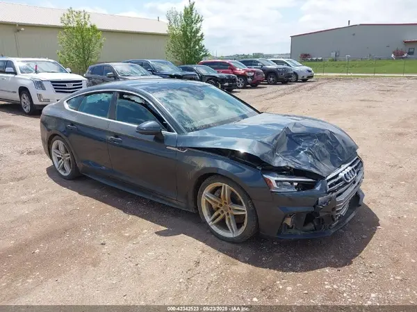 WAUFNCF58JA092774 2018 AUDI A5 - Image 1