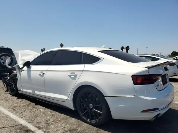 WAUFNCF59JA075577 2018 AUDI A5 - Image 2