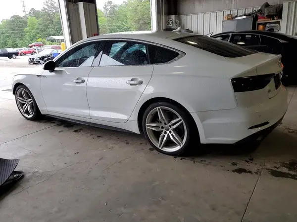 WAUFNCF5XJA053717 2018 AUDI A5 - Image 2