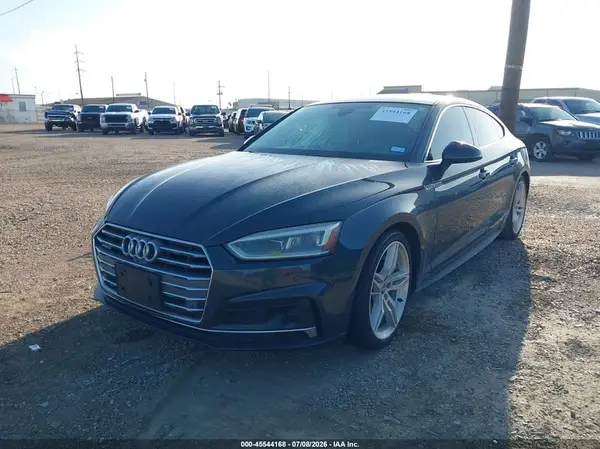 WAUFNCF5XJA126570 2018 AUDI A5 - Image 2