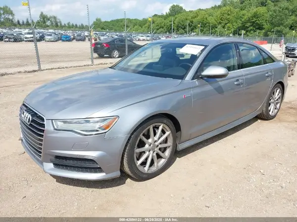 WAUG3AFC3JN056870 2018 AUDI A6 - Image 2