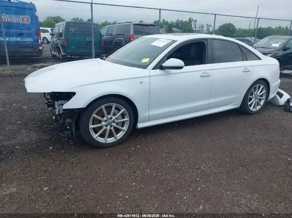 WAUG3AFC4JN067330 2018 AUDI A6 - Image 2