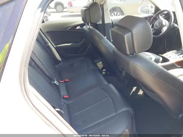 WAUGFAFC7GN009857 2016 AUDI A6 - Image 8