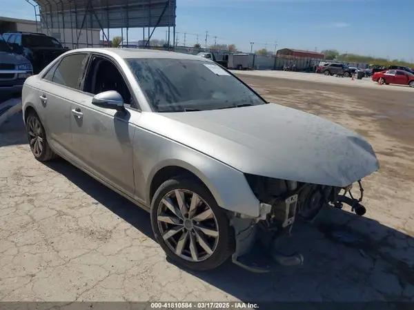 WAUGMAF40HN058723 2017 AUDI A4 - Image 1