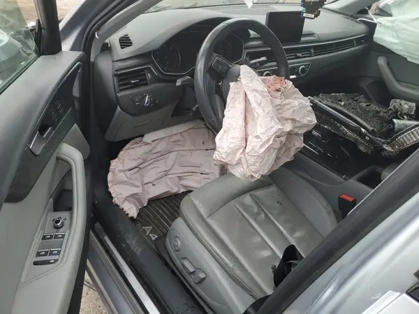 WAUGMAF40KA112830 2019 AUDI A4 - Image 8