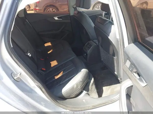 WAUGMAF40KN002742 2019 AUDI A4 - Image 8