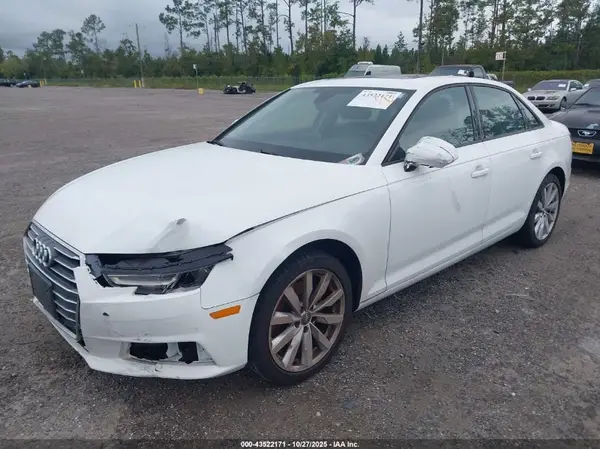 WAUGMAF41HA176853 2017 AUDI A4 - Image 2
