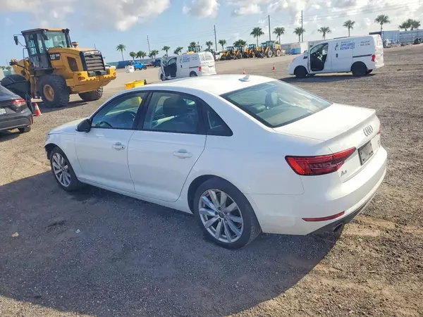 WAUGMAF41HN045902 2017 AUDI A4 - Image 2