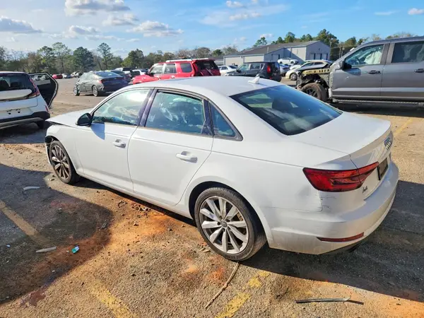 WAUGMAF41HN061405 2017 AUDI A4 - Image 2