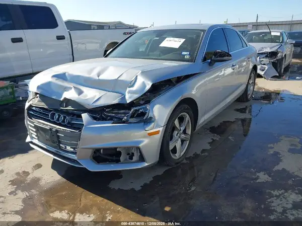 WAUGMAF41KA044957 2019 AUDI A4 - Image 2
