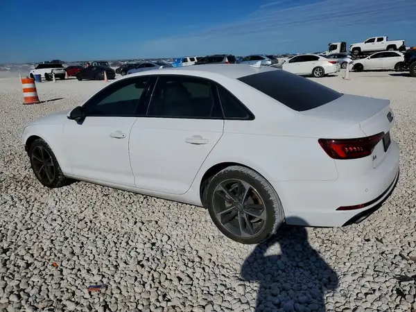 WAUGMAF41KN021686 2019 AUDI A4 - Image 2