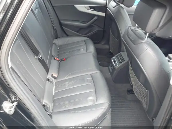 WAUGMAF42HN043687 2017 AUDI A4 - Image 8