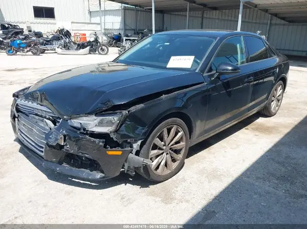 WAUGMAF42HN059033 2017 AUDI A4 - Image 2