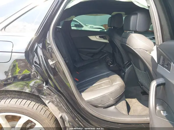 WAUGMAF42KA018996 2019 AUDI A4 - Image 8