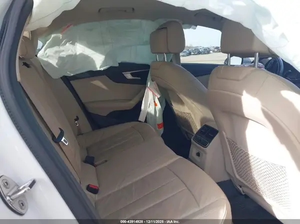 WAUGMAF43HA146110 2017 AUDI A4 - Image 8