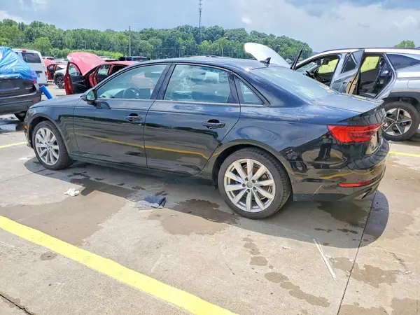 WAUGMAF43HN031967 2017 AUDI A4 - Image 2