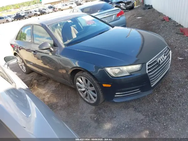 WAUGMAF43HN042614 2017 AUDI A4 - Image 1