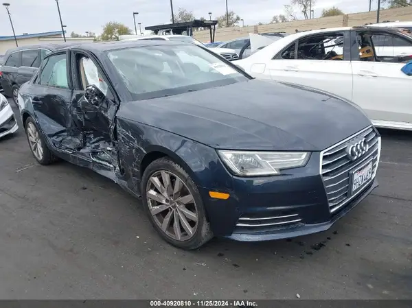 WAUGMAF43HN067156 2017 AUDI A4 - Image 1