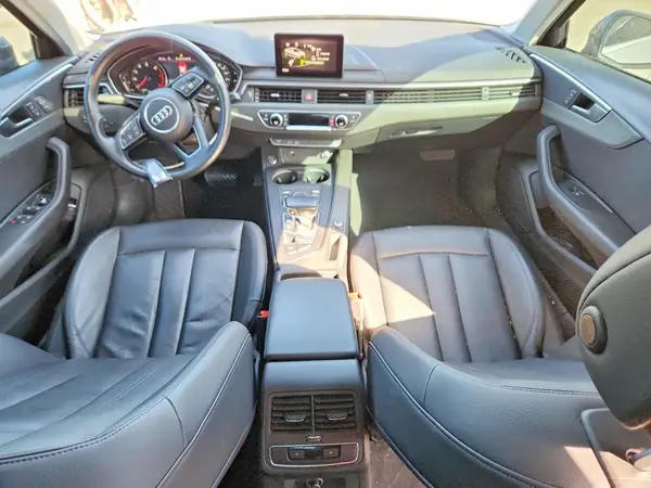 WAUGMAF43KA015542 2019 AUDI A4 - Image 8