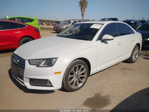 WAUGMAF43KA037153 2019 AUDI A4 - Image 2