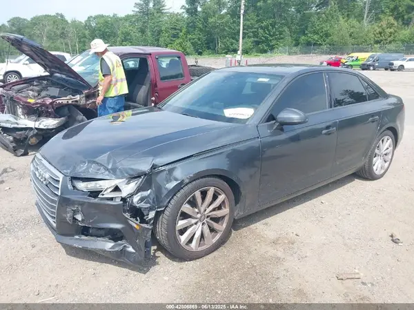 WAUGMAF44HN035901 2017 AUDI A4 - Image 2