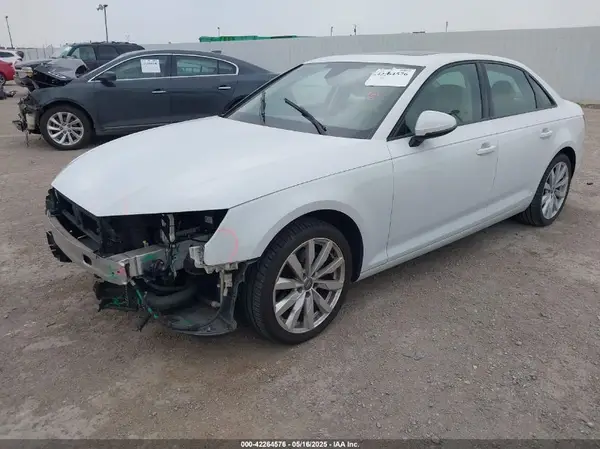 WAUGMAF44HN047501 2017 AUDI A4 - Image 2