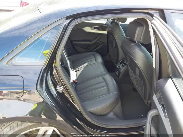 WAUGMAF44HN064220 2017 AUDI A4 - Image 8