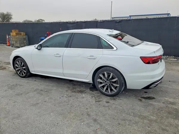 WAUGMAF44LN008500 2020 AUDI A4 - Image 2