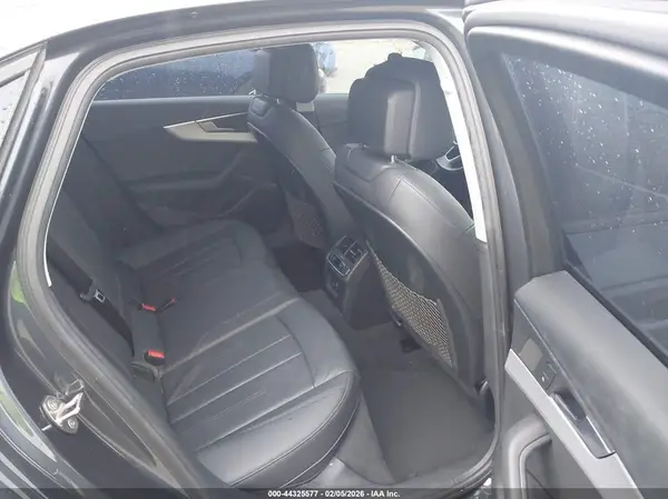 WAUGMAF45HN033235 2017 AUDI A4 - Image 8