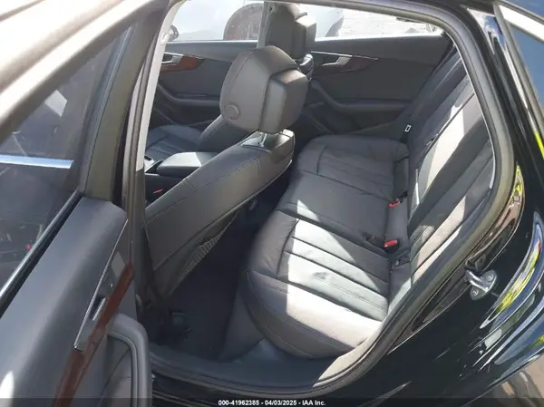 WAUGMAF45KN008083 2019 AUDI A4 - Image 8