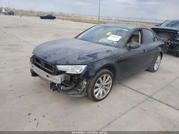 WAUGMAF46HN061156 2017 AUDI A4 - Image 2
