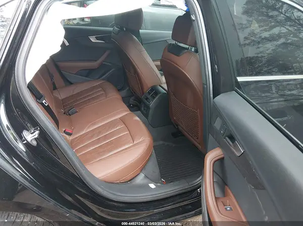 WAUGMAF46KN008206 2019 AUDI A4 - Image 8