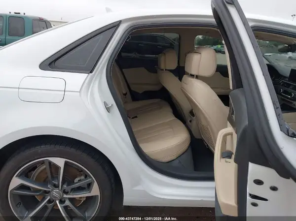 WAUGMAF47KA112873 2019 AUDI A4 - Image 8