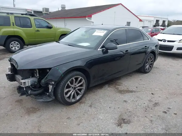 WAUGMAF47KN008165 2019 AUDI A4 - Image 2