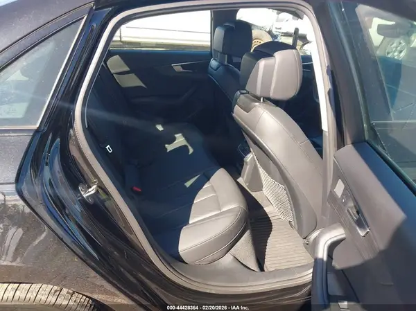 WAUGMAF47KN019523 2019 AUDI A4 - Image 8