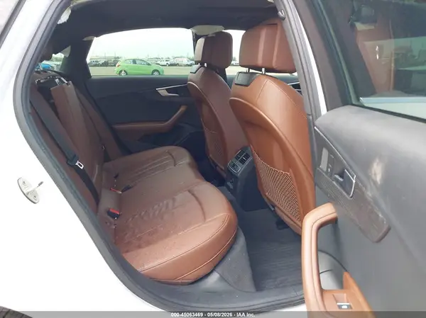 WAUGMAF48KN010877 2019 AUDI A4 - Image 8