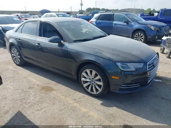 WAUGMAF49HN068666 2017 AUDI A4 - Image 1