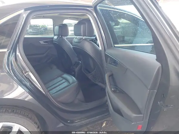 WAUGMAF49KA057472 2019 AUDI A4 - Image 8