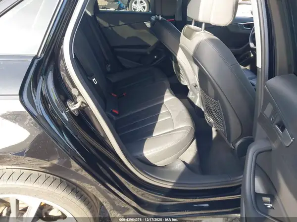 WAUGMAF49KN017966 2019 AUDI A4 - Image 8