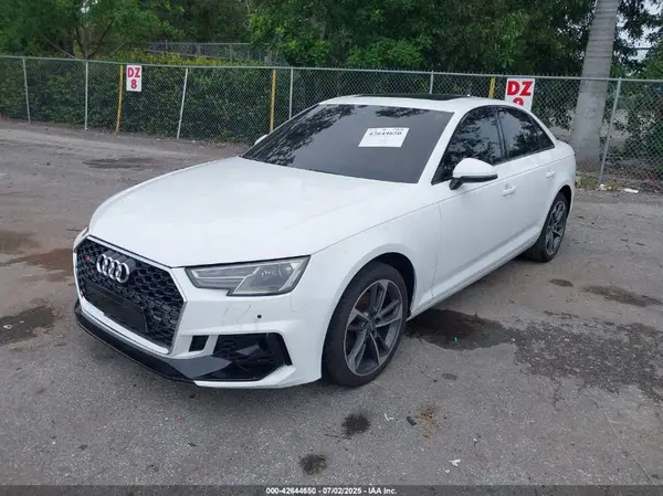 WAUGMAF49KN020608 2019 AUDI A4 - Image 2