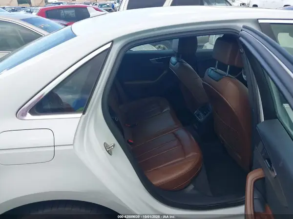WAUGMAF4XKA037733 2019 AUDI A4 - Image 8